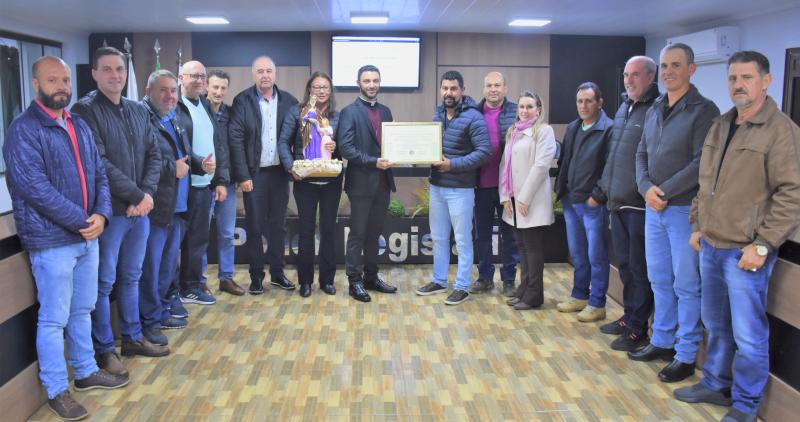 Diácono Anselmo Freski recebe Moção de Aplausos da Câmara de Laranjeiras do Sul